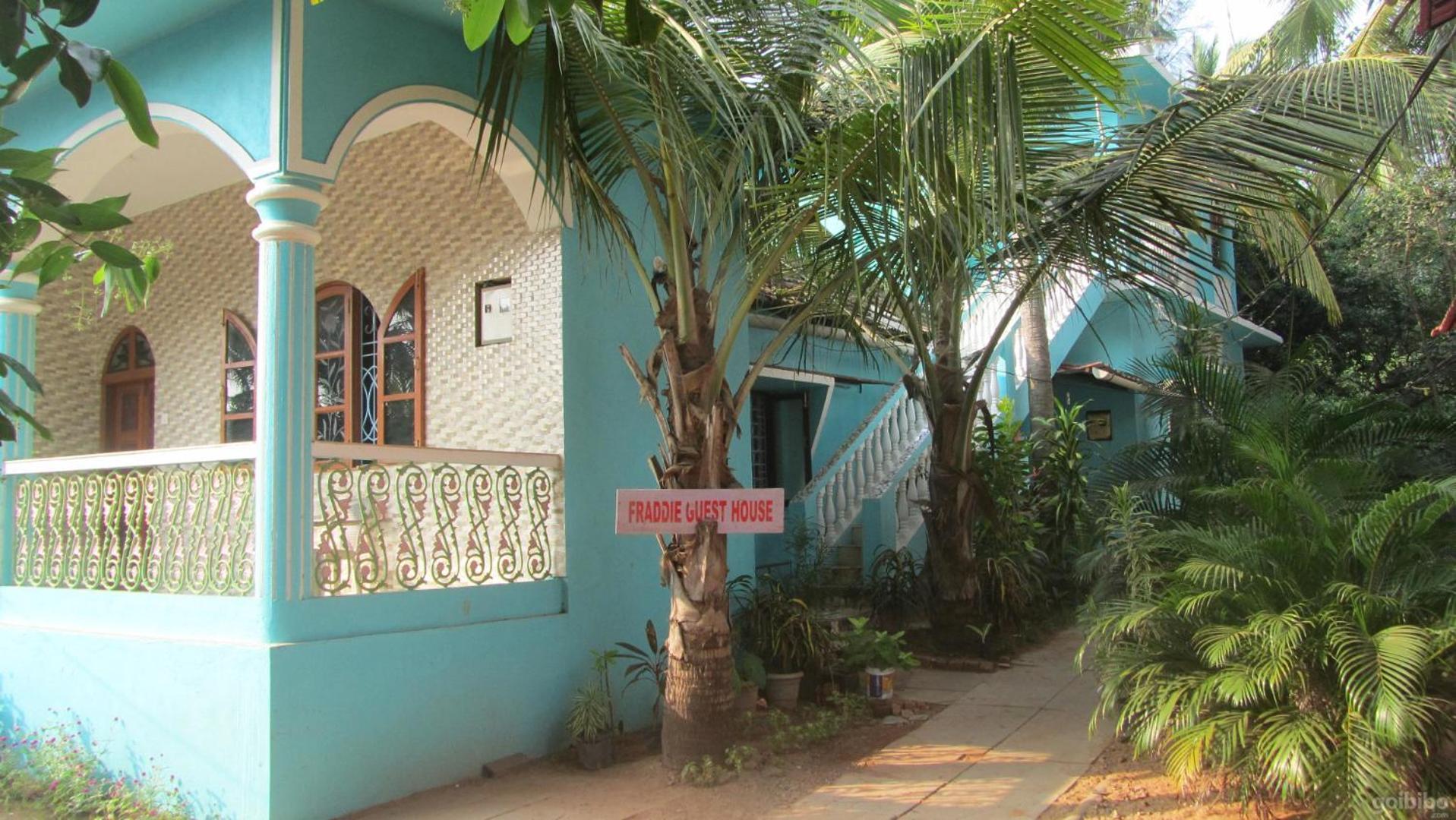 Fraddie Guest House Calangute Bagian luar foto