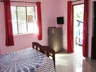 Fraddie Guest House Calangute Bagian luar foto