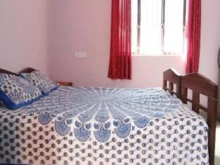 Fraddie Guest House Calangute Bagian luar foto